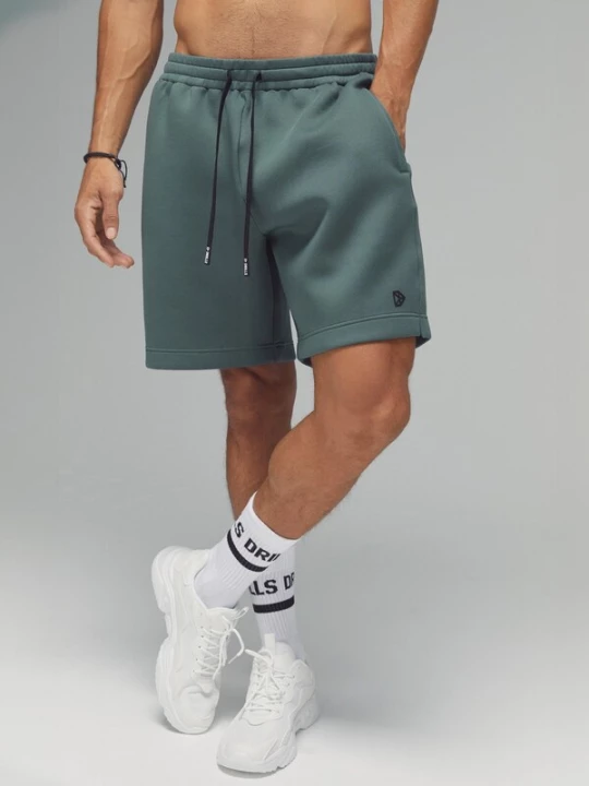 Foto van product DRILLS Apparel Broek 'RECREATION Scuba Shorts' donkergroen