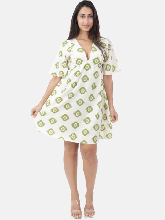 Foto van product Elara Jurk beige / ecru / kiwi