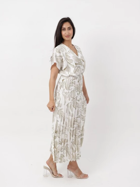Foto van product Elara Jurk donkerbeige / wit