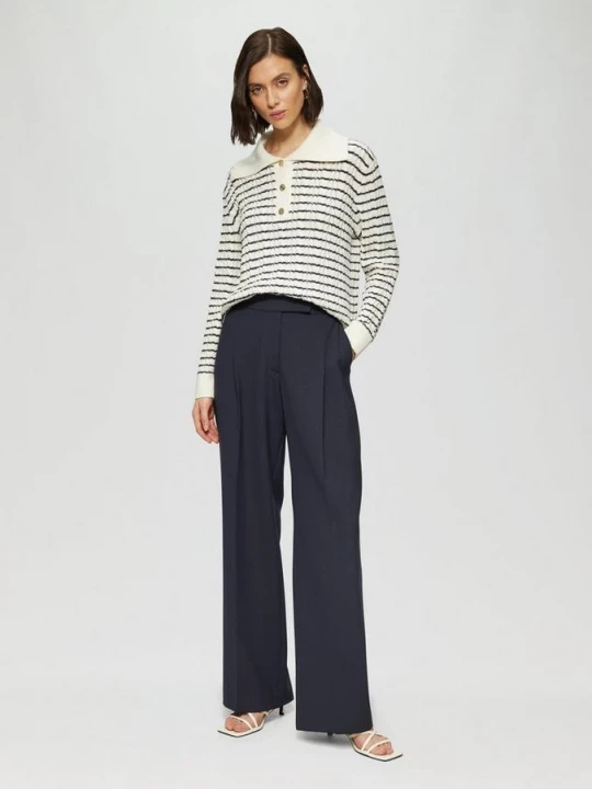 Foto van product Elegante broek van viscosemix met extra wijde pijpen s.Oliver blauw