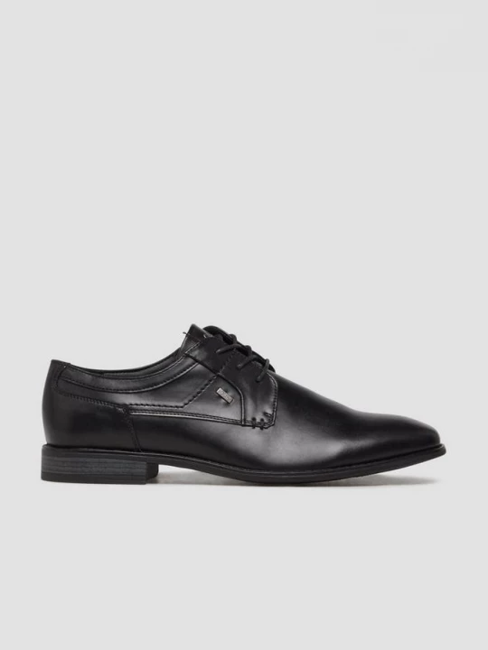 Foto van product Elegante veterschoenen in lederlook s.Oliver zwart