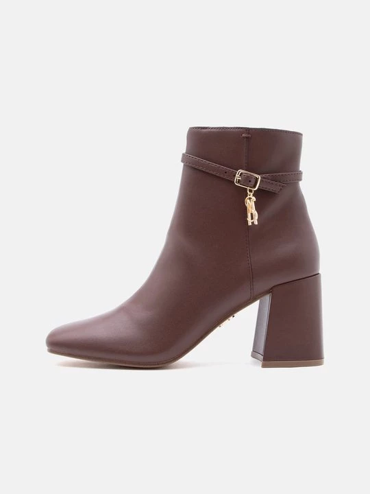 Foto van product Enkelkaarsjes Steve Madden bruin
