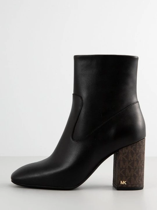 Foto van product Enkellaarsjes met hoge hak Michael Kors zwart