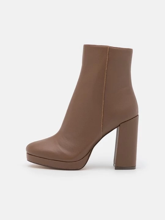 Foto van product Enkellaarsjes met hoge hak Steve Madden donkerbruin