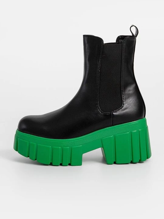 Foto van product Enkellaarsjes met plateauzool Koi Footwear zwart