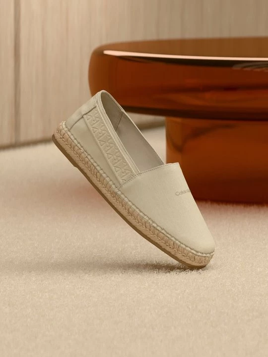 Foto van product Espadrilles Calvin Klein crème