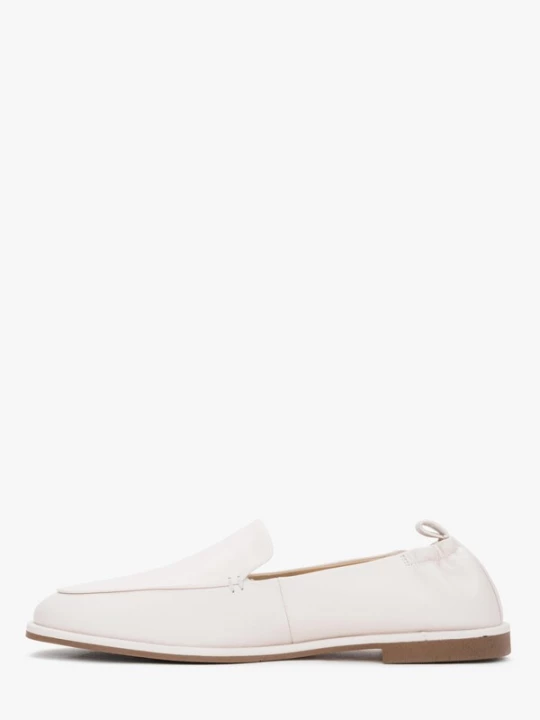 Foto van product Estro Mocassins wit