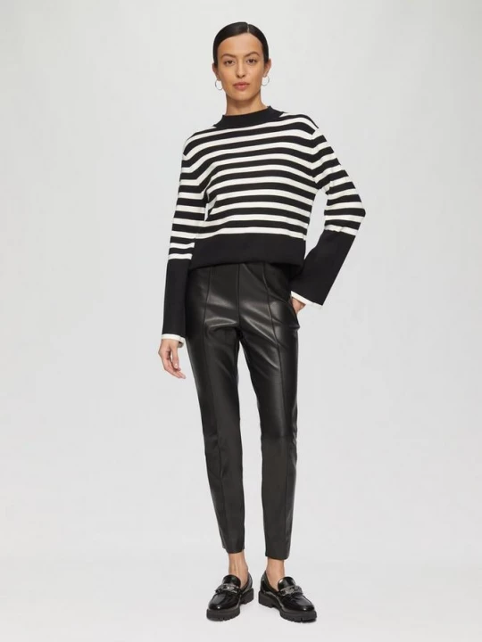 Foto van product Extra slanke pasvorm: Legging van kunstleer s.Oliver zwart