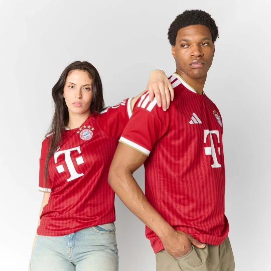 Foto van product FC Bayern 26 / 27 Home Jersey adidas Originals rood