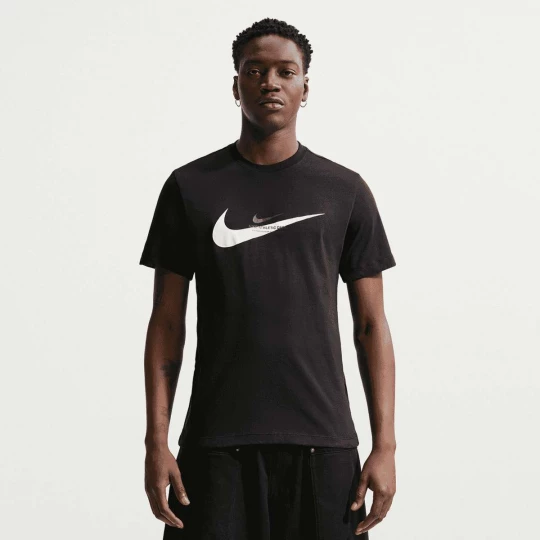 Foto van product FF Tee NAD Nike zwart