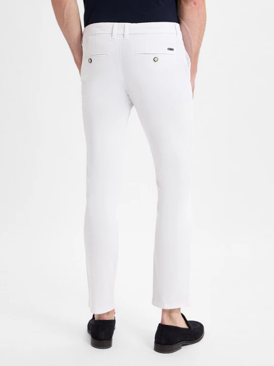 Foto van product Finshley & Harding Chino ' Dylan ' wit