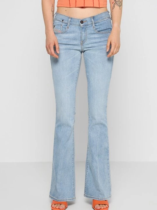 Foto van product Flared Jeans Diesel lichtblauw