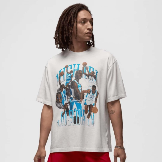 Foto van product Flight Essentials Graphic T-Shirt Jordan beżowy