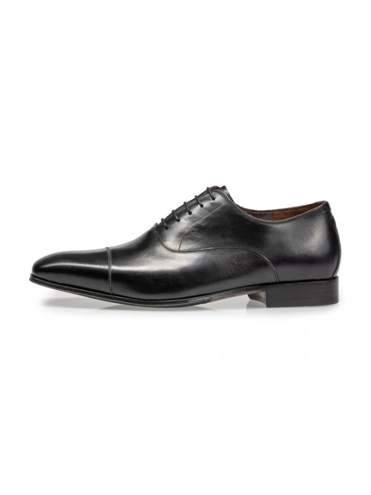 Foto van product Floris van Bommel Veterschoen 'Gilli 01' zwart