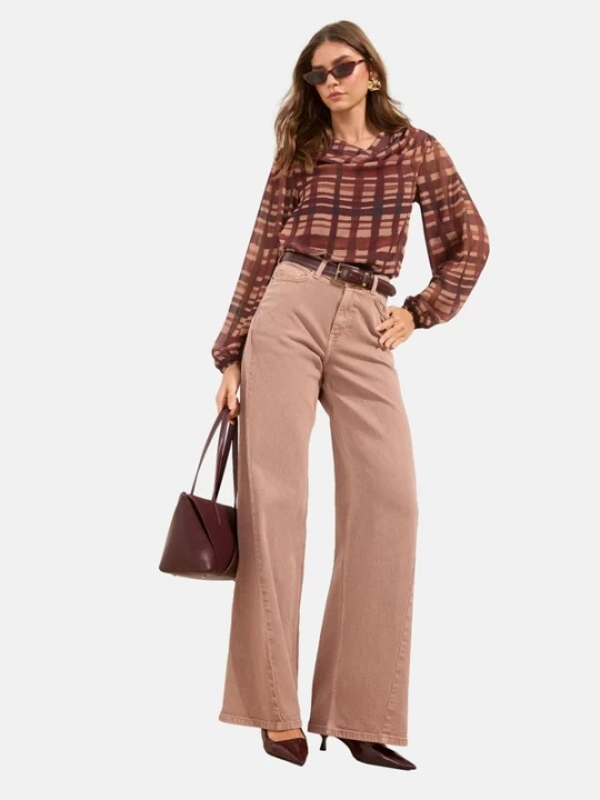 Foto van product Friends Like These Blouse crème / roestrood / karmijnrood