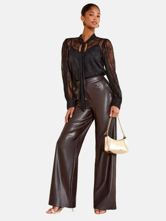 Foto van product Friends Like These Blouse zwart