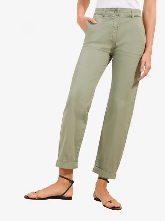 Foto van product Friends Like These Chino pastelgroen