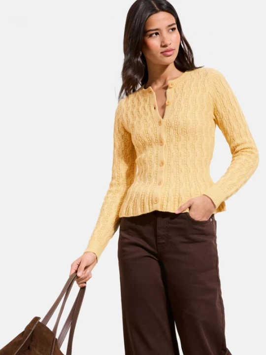 Foto van product Friends Like These Gebreid vest geel