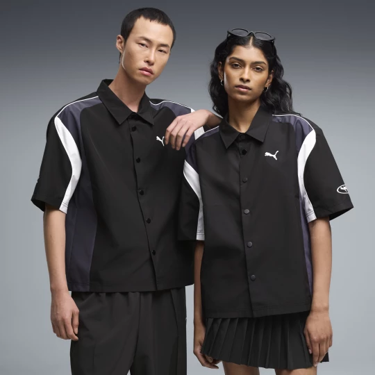 Foto van product FUTURE.PUMA.ARCHIVE Boxy Motoshirt Uniseks, Zwart