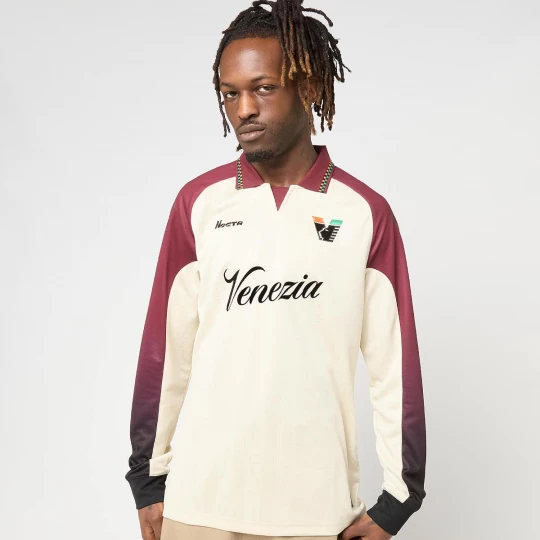 Foto van product Game Shirt Away NOCTA beżowy