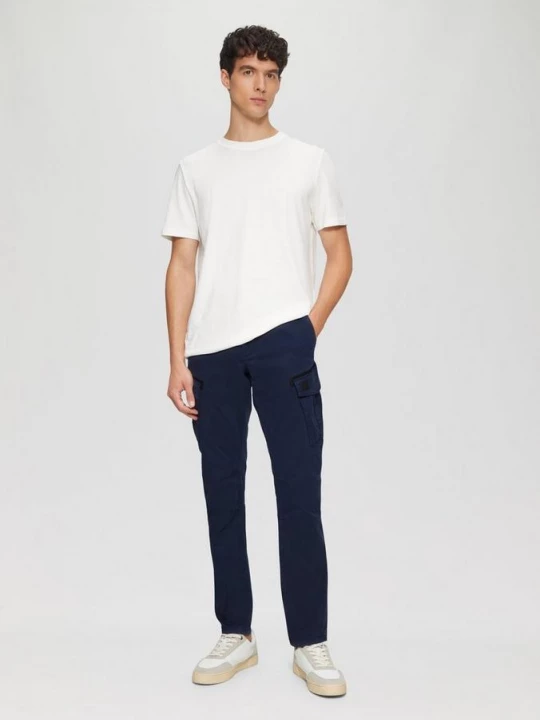 Foto van product garment-dyed cargobroek met rechte pijpen s.Oliver blauw