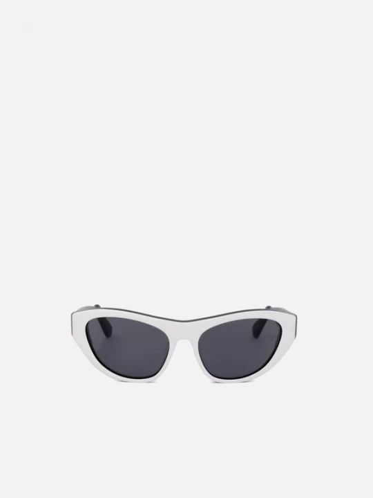 Foto van product GCDS Zonnebril 'Gcds GD0010 White / 18 / 135 Women Sunglasses' wit