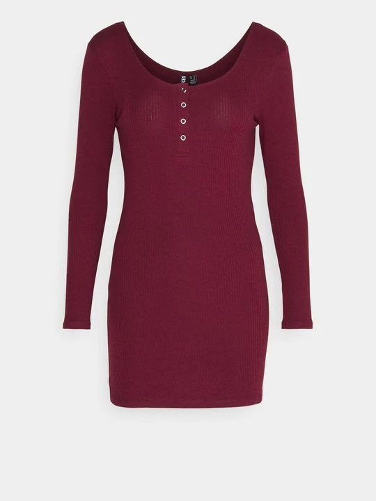 Foto van product Gebreide jurk Pieces bordeauxrood