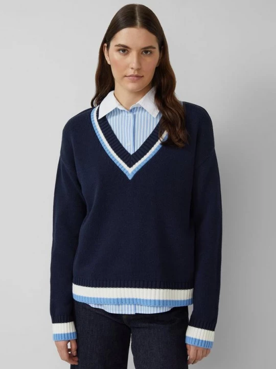 Foto van product Gebreide trui van katoenmix met diepe V-hals s.Oliver blauw