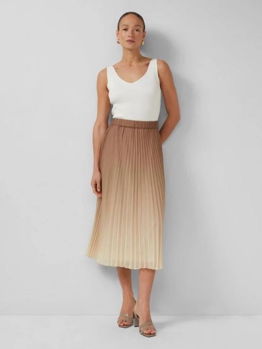 Foto van product Geplooide midirok met viscose voering en elastische tailleband s.Oliver