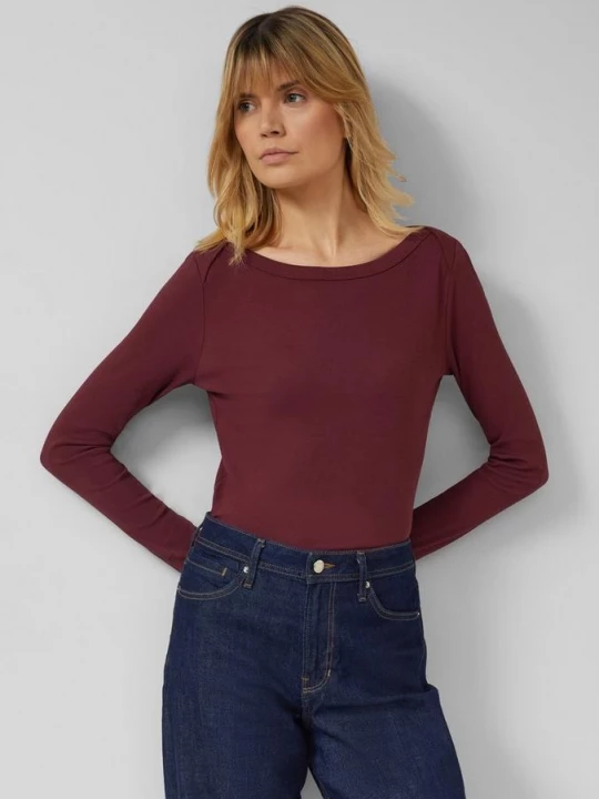 Foto van product Geribd shirt met lange mouwen en boothals s.Oliver rood