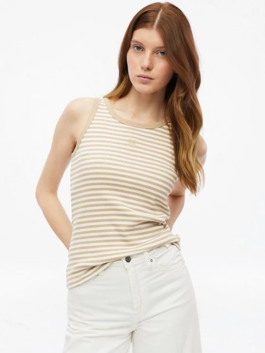 Foto van product Geribde slim fit top met borduursel s.Oliver