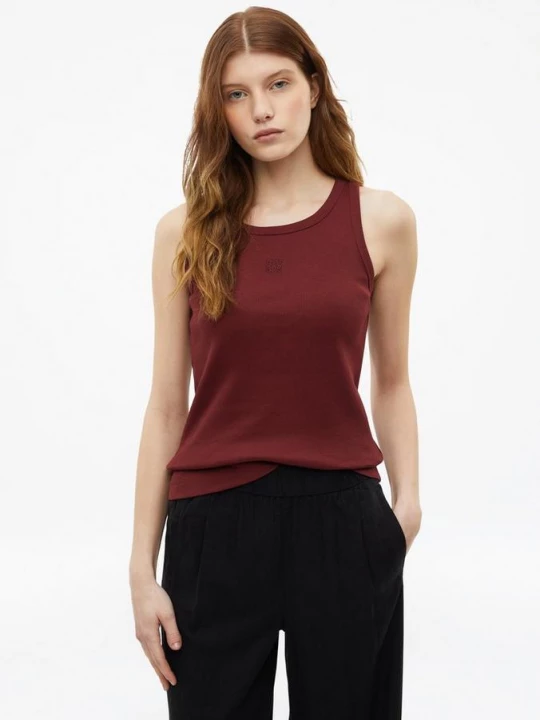 Foto van product Geribde slim fit top met borduursel s.Oliver rood