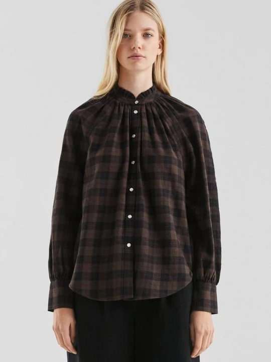 Foto van product Geruite blouse met raglanmouwen en franje op de opstaande kraag QS