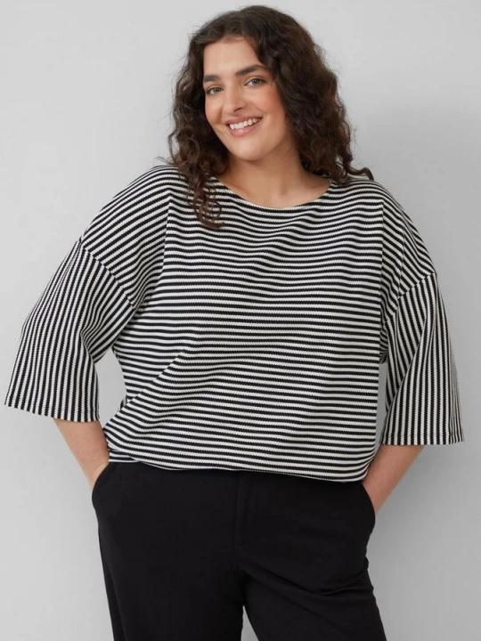 Foto van product Gestreept T-shirt in een relaxed fit met 3 / 4-mouwen s.Oliver zwart