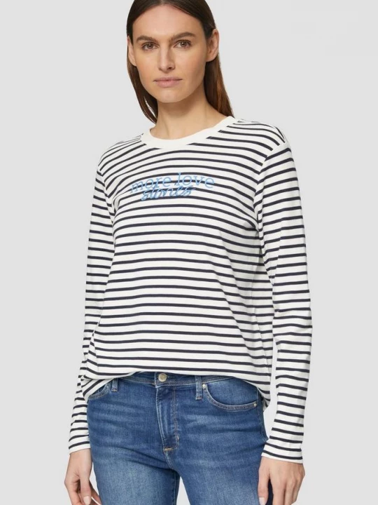 Foto van product Gestreepte longsleeve in een relaxed fit met artwork s.Oliver