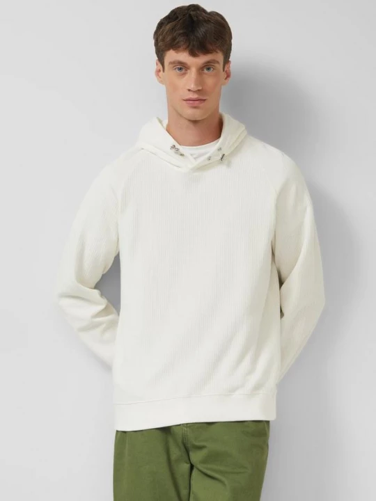 Foto van product Gestructureerd sweatshirt met capuchon en raglanmouwen s.Oliver crème