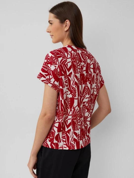 Foto van product Gestructureerd T-shirt in een relaxed fit met V-hals s.Oliver rood