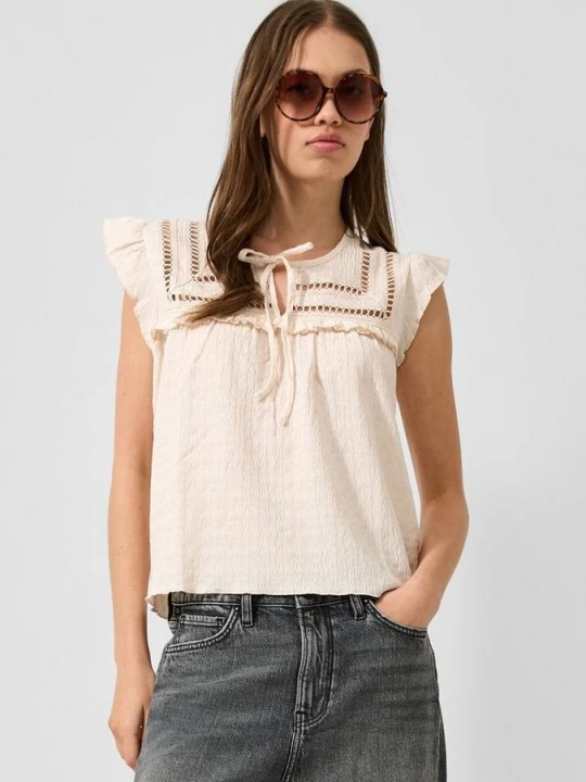 Foto van product Gestructureerde blouse met kanten inzet QS geel