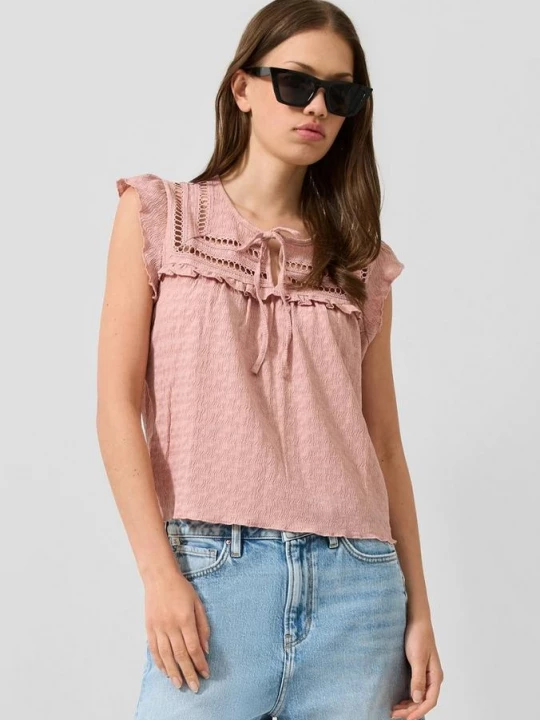 Foto van product Gestructureerde blouse met kanten inzet QS roze