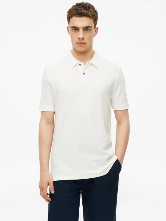 Foto van product Gestructureerde polo met zijsplitten s.Oliver crème