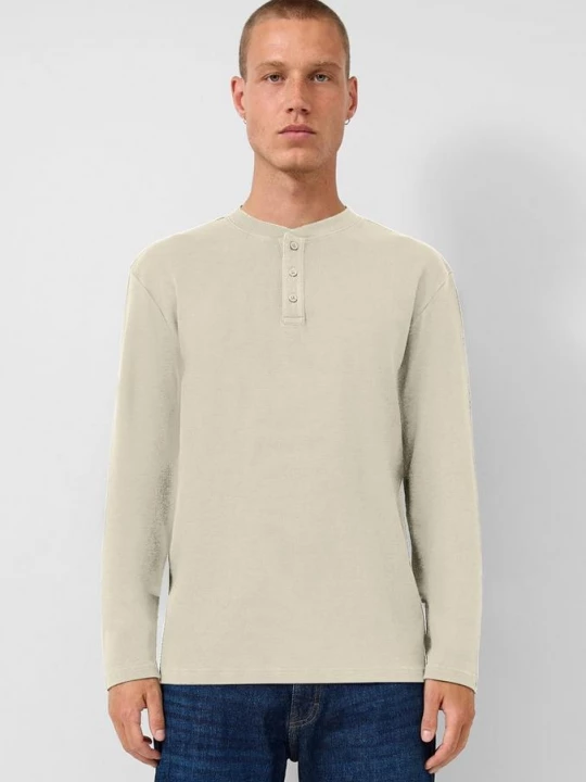 Foto van product Gewassen henley shirt met lange mouwen en geribde textuur QS beżowy