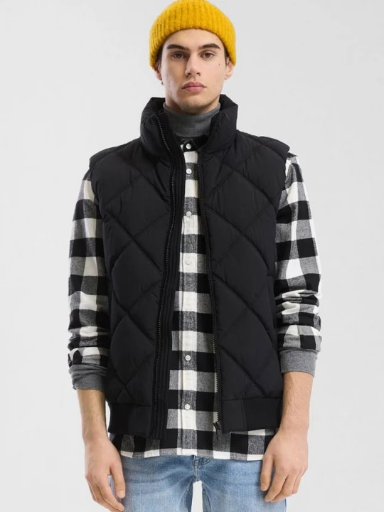 Foto van product Gewatteerd gewatteerd vest met steekzakken QS zwart