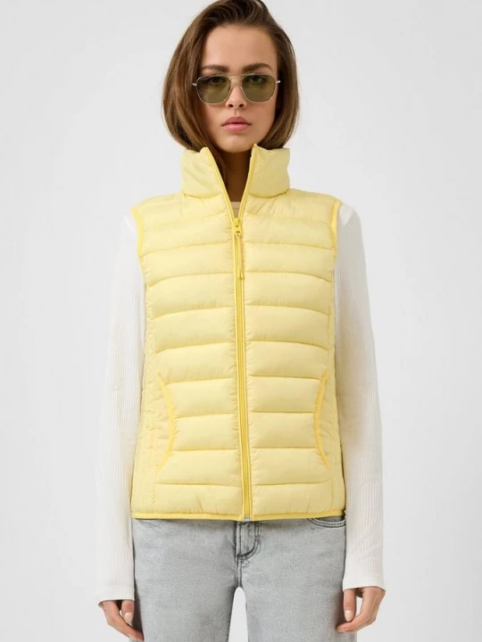 Foto van product Gewatteerd vest met opstaande kraag QS geel