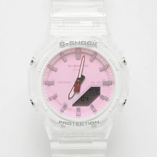 Foto van product GMA-P2100SR-7AER G-Shock wit