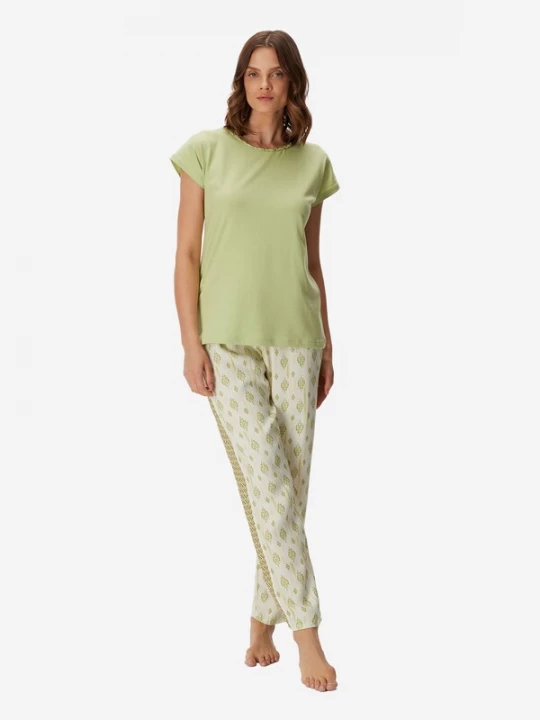 Foto van product Goldenbay Pyjama 'Dahlia' crème / groen