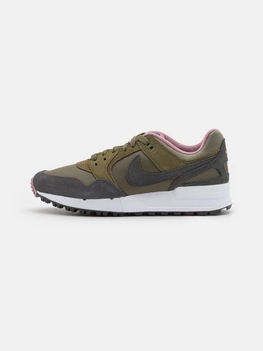 Foto van product Golfschoenen (zonder spikes) Nike olijfgroen