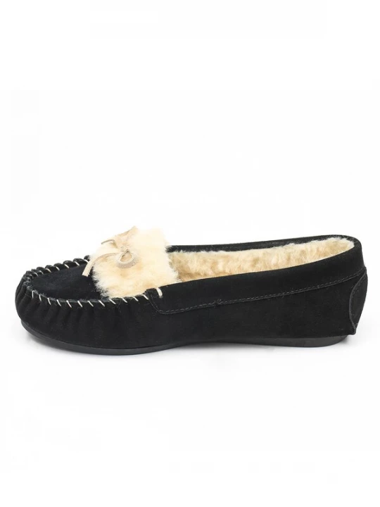 Foto van product Gooce Mocassins 'Joia' crème / zwart