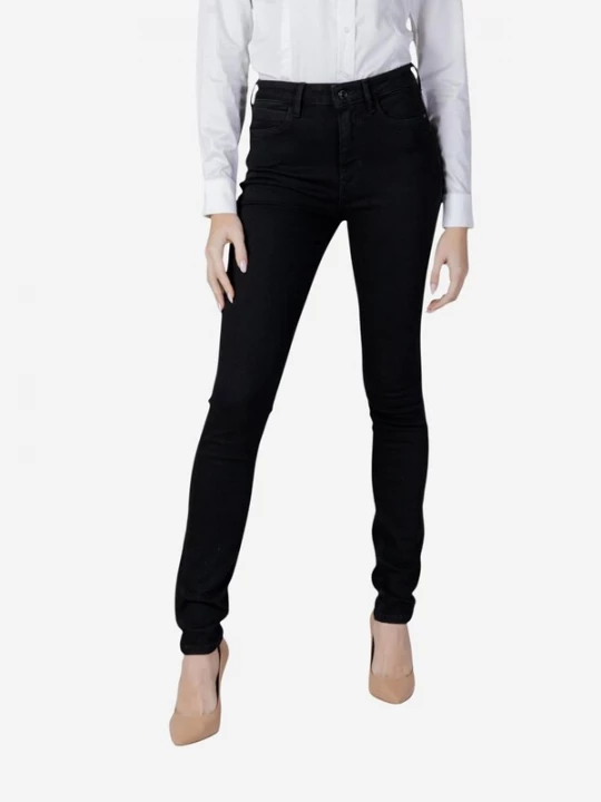 Foto van product GUESS Jeans '1981 W2YA46 D4PZ1' zwart