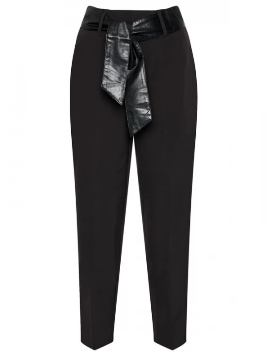 Foto van product GUESS Pantalon 'Hope' zwart