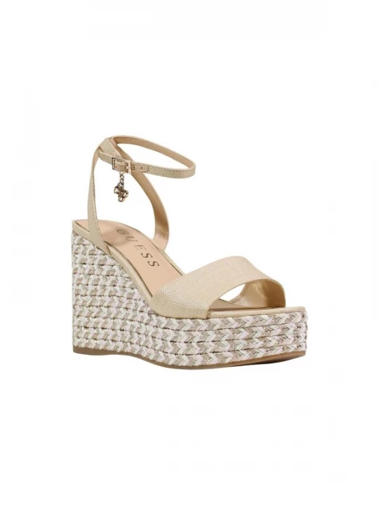 Foto van product GUESS Pumps 'EVERLY FLJERL ELE04' beige